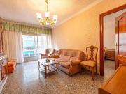 Piso en venta en Alicante, Santo Domingo. Espacioso y...