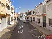 Piso en venta en Almería, San Luis. Pisos.