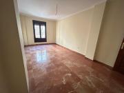 Piso en venta en Antequera, Centro. Moderno Piso en...