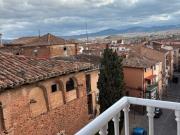 Piso en venta en Arnedo. Vivienda totalmente reformada...