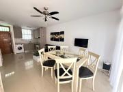 Piso en venta en Arona, Los Cristianos. Fabuloso piso...