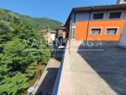 Piso en venta en Ataun. Vivienda con gran terraza y 4...