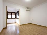 Piso en venta en avenida De la Mare de Déu de...