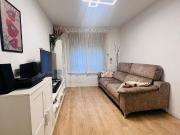 Piso en venta en avenida De Santa Coloma, Santa Coloma...