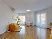 Piso en venta en avenida Del Paral·Lel, Barcelona, de 78...