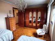 Piso en venta en Avilés, Centro. Amplia vivienda, con...