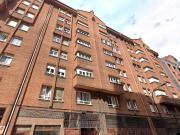 Piso en venta en Avilés, Versalles. Pisos.