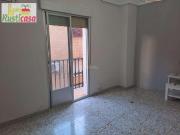 Piso en venta en Bailén. Piso de tres habitaciones. Pisos.