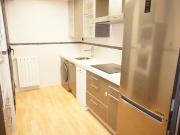 Piso en venta en Barakaldo, Lasesarre. Urban con...