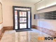 Piso en venta en Barcelona, Baix Guinardó. Amplio piso...