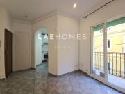 Piso en venta en Barcelona, Barceloneta. Encanto...