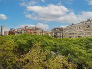 Piso en venta en Barcelona, Barri de les Corts. Muy...