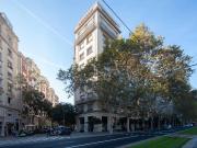 Piso en venta en Barcelona, Barri de les Corts. Pisos.