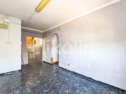 Piso en venta en Barcelona, Ciutat Meridiana. Pisos.