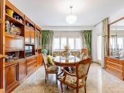 Piso en venta en Barcelona, de 121 m² 4 habitaciones por...