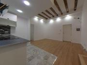 Piso en venta en Barcelona, de 56 m² 2 habitaciones por...