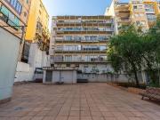 Piso en venta en calle De Girona, Barcelona, de 68 m² 2...