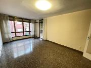 Piso en venta en Barcelona, de 81 m² 4 habitaciones por...