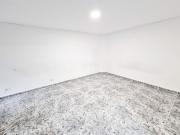 Piso en venta en Barcelona, El Clot. ptge VINTRO. Pisos.