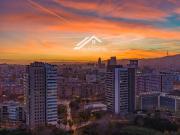 Piso en venta en Barcelona, El Clot. Un Hogar con...