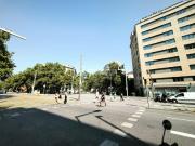 Piso en venta en Barcelona, El Poble Sec Parc de...