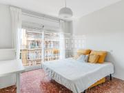 Piso en venta en Barcelona, Fort Pienc. En venta Napols...