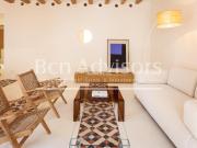 Piso en venta en Barcelona, Gòtic. Piso alto reformado a...