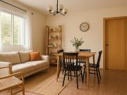 Piso en venta en Barcelona, Guinardó. Piso con encanto y...