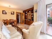 Piso en venta en Barcelona, Guinardó. Pisos.