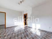 Piso en venta en Barcelona, Horta. Pisos.