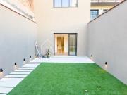 Piso en venta en Barcelona, Hostafrancs. Planta baja...