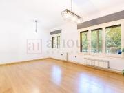 Piso en venta en Barcelona, L´Antiga Esquerra de...