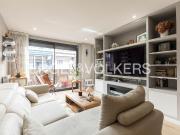 Piso en venta en Barcelona, La Bordeta. Piso de obra...