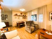 Piso en venta en Barcelona, La Guineueta. VIVIENDA JUNTO...