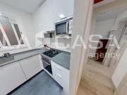 Piso en venta en Barcelona, La Teixonera. ACOGEDORA...