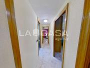 Piso en venta en Barcelona, La Verneda La Pau. TRES...