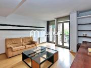 Piso en venta en Barcelona, Navas. AMPLIO PISO JUNTO...