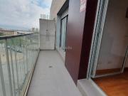 Piso en venta en Barcelona, Navas. Pisos.