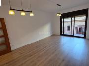 Piso en venta en Barcelona, Poblenou. Piso reformado en...