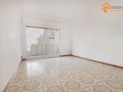 Piso en venta en Barcelona, Porta. EXCELENTE UBICACIÓN....