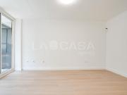 Piso en venta en Barcelona, Porta. Piso cerca del metro...