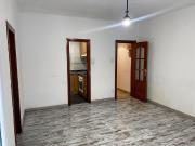 Piso en venta en Barcelona, Porta. Piso con terraza en...