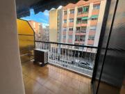 Piso en venta en Barcelona, Porta. Piso en venta a...