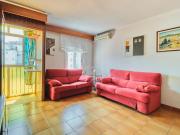 Piso en venta en Barcelona, Prosperitat. Piso luminoso...