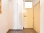 Piso en venta en Barcelona, Raval. Acogedor apartamento...