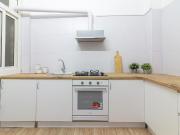 Piso en venta en Barcelona, Raval. Con ascensor,...