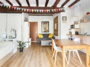 Piso en venta en Barcelona, Raval. Estudio en finca...