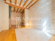 Piso en venta en Barcelona, Raval. Estupendo piso con...