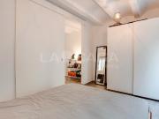 Piso en venta en Barcelona, Raval. La Casa Agency vende...