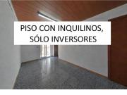 Piso en venta en Barcelona, Raval. Piso alquilado en...